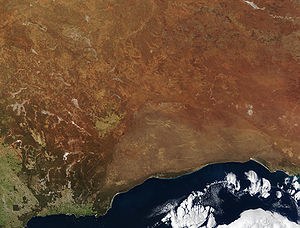 The true Nullarbor is the light tan semi-circular area adjacent to the coast