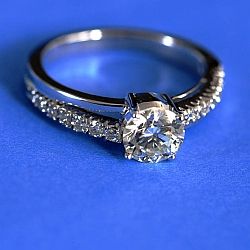 Diamond Ring (Photo credit: Koshy Koshy)
