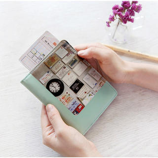 Zakka Passport Holder