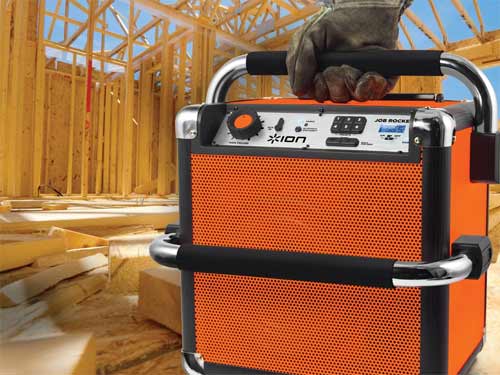 Rugged jobsite radio