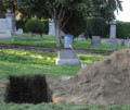 Dig a Grave in your Front Yard for Outdoor Halloween Decoration