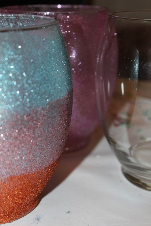How To Make Your Own Glitter Vase
