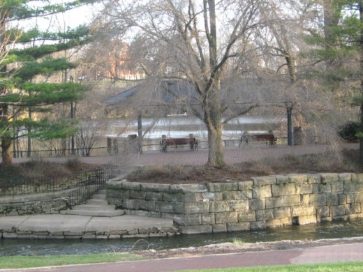 Naperville's downtown Riverwalk Park