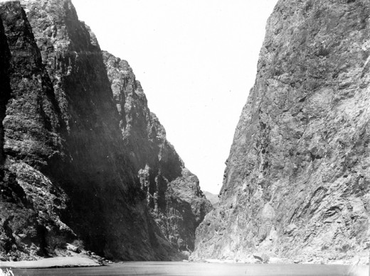 The site of the Hoover Dam before anything was built, taken in about 1900.