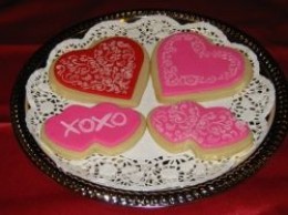Red and pink stenciled cookies