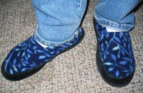Keep your feet warm to keep your body warm