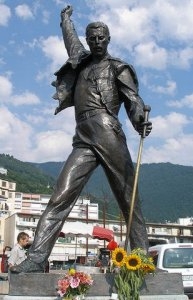 Freddie Mercury Statue
