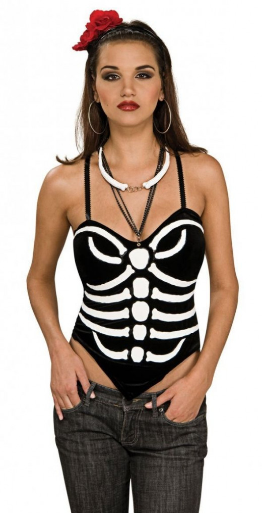 Paint Your Face Up Like A Mexican Sugar Skull And Don This Skeleton Corset To Celebrate Halloween And The Day Of The Dead.