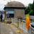 Small control house between large (right) and small (left) locks. Small control house between large (right) and small (left) locks.